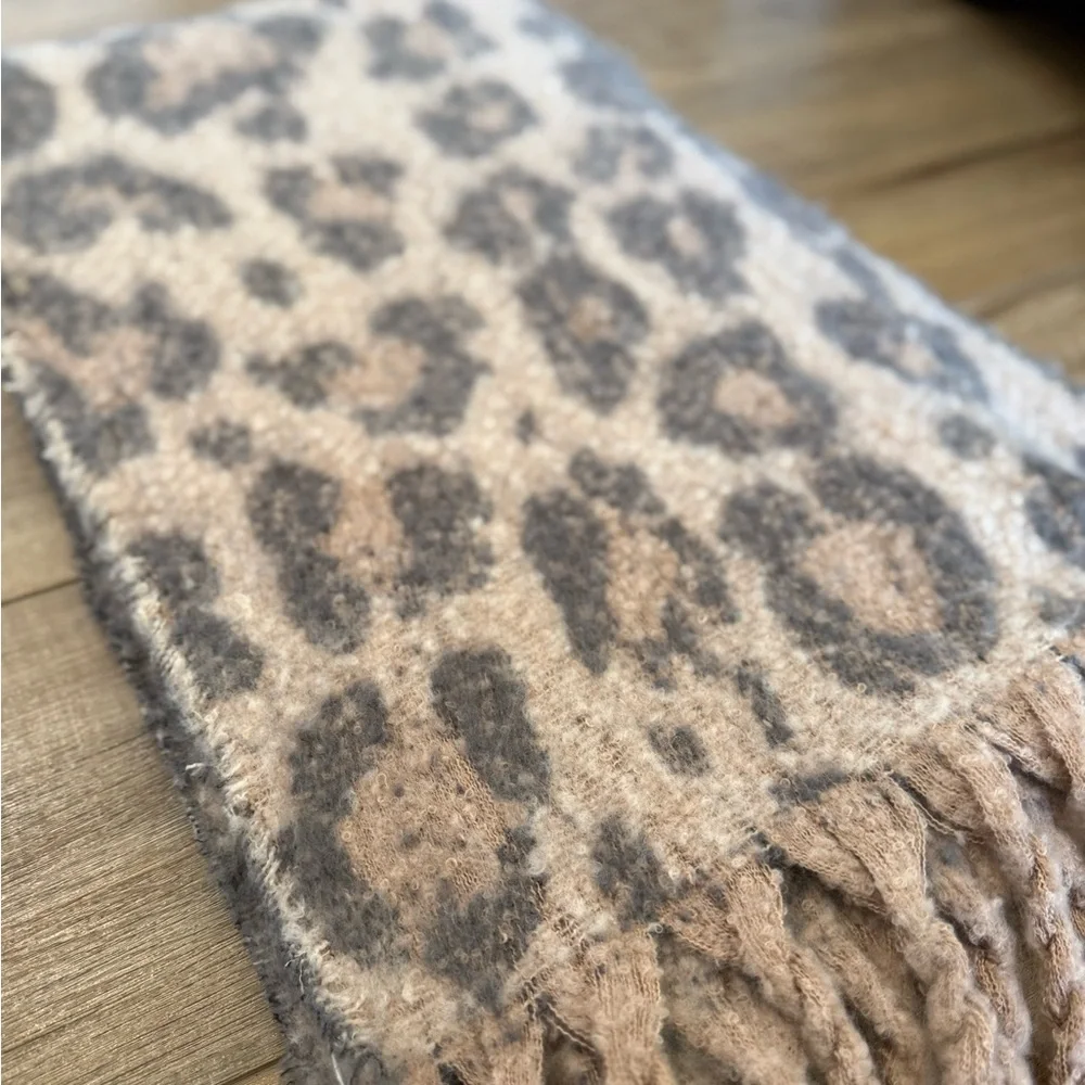 a new day Leopard Print Scarf - Brown and Gray - Picture 2 of 6